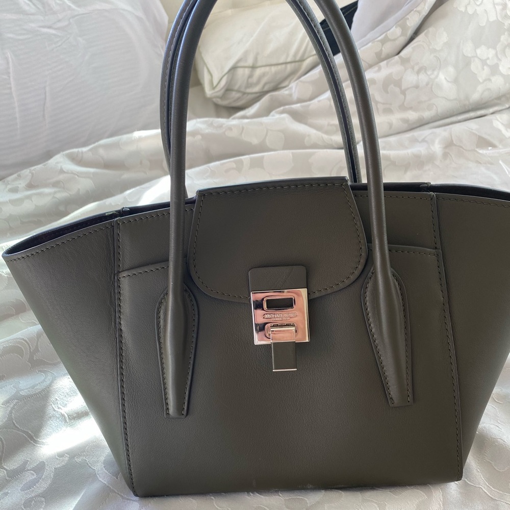 Michael Kors Bancroft Collection